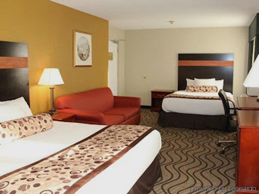 La Quinta By Wyndham Near Cedar Point Sandusky